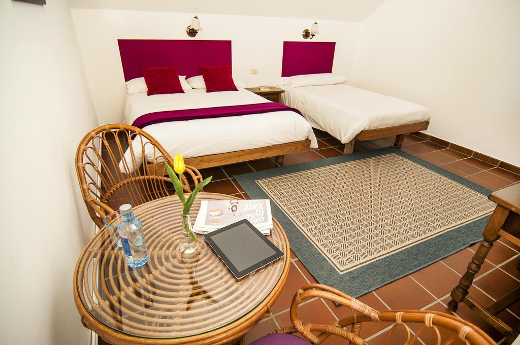 Hotel Rectoral De Areas Tui Exterior photo