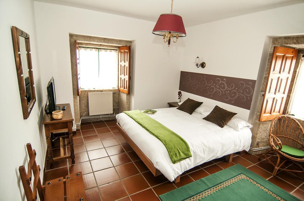 Hotel Rectoral De Areas Tui Exterior photo